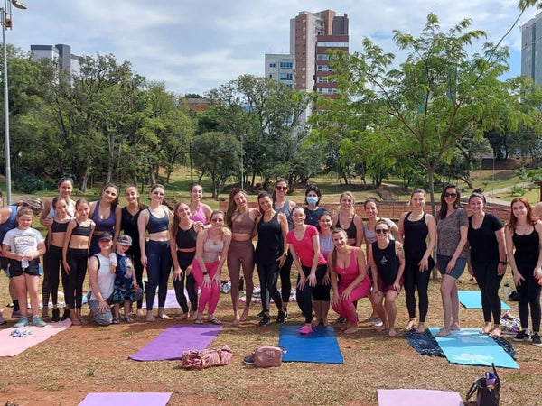 Dia de yoga com a Simple Organic Passo Fundo