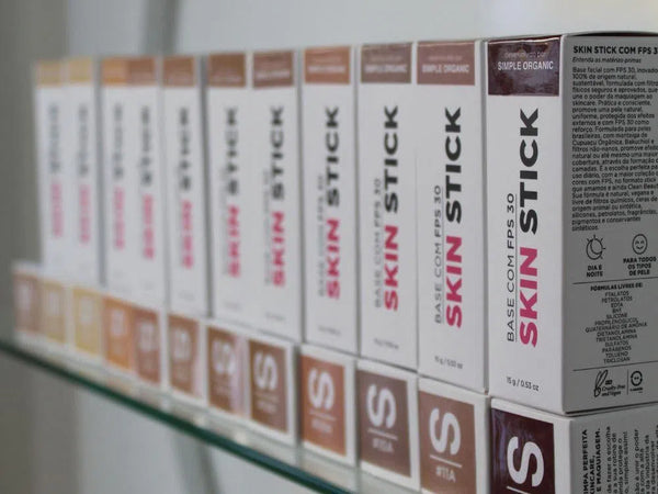 Skin Stick em São Paulo: lançamento da nova base na loja da Vila Olímpia