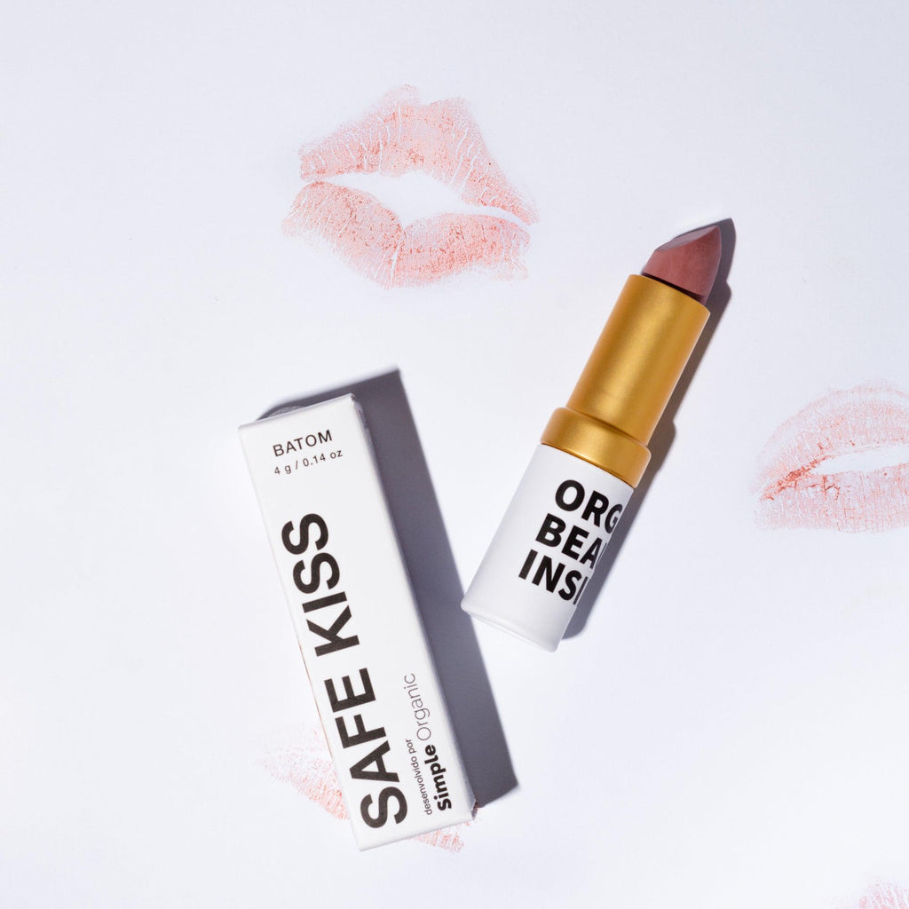 Batom Safe Kiss em promoção! Veja a oferta e mais achadinhos de Batom 6 Hoje é o melhor dia para comprar Batom Safe Kiss com aquele preço maroto! Promoção! Aproveite a oferta! 6