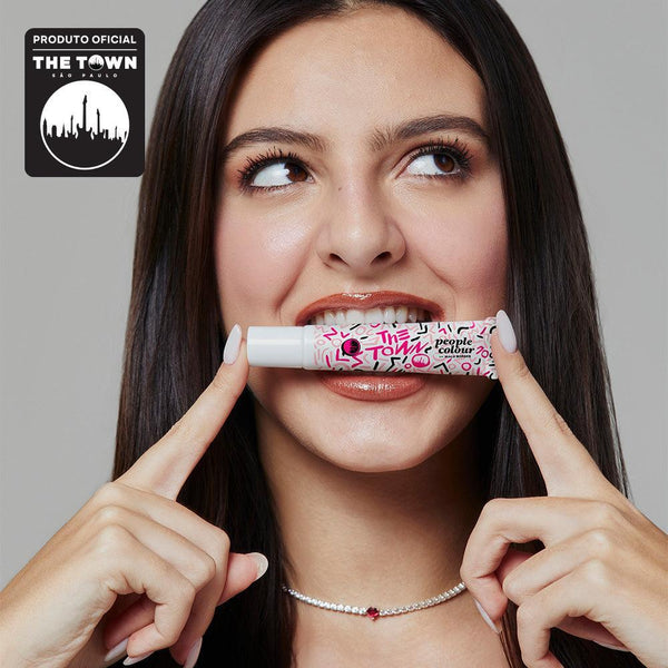 Lip Gloss Glow The Town